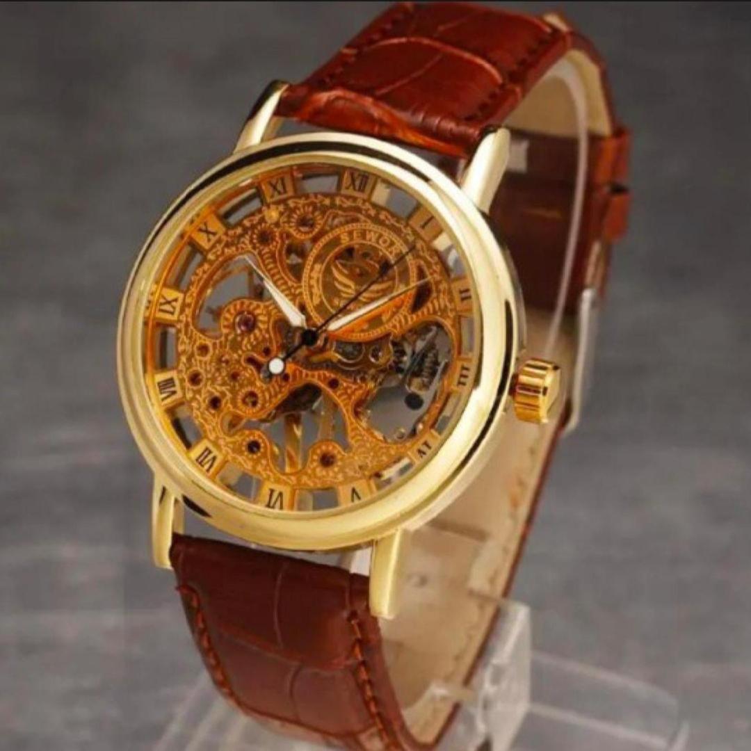 Men's movement qurtaz watch water Resistant