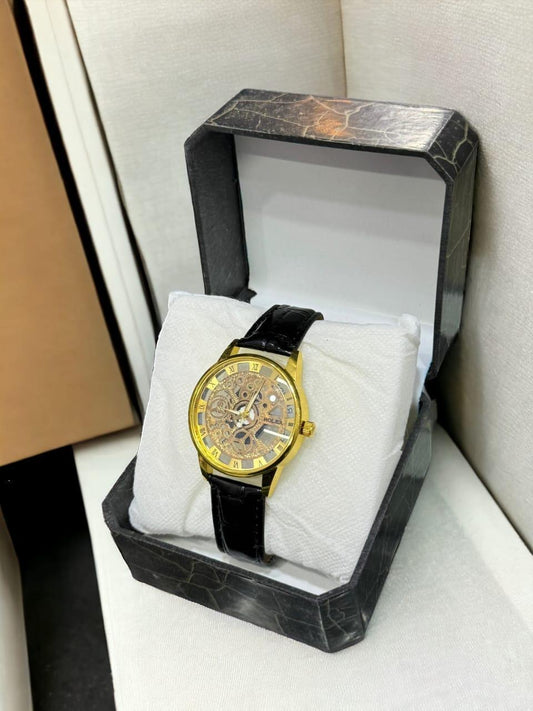 Men's quartz analogue watch