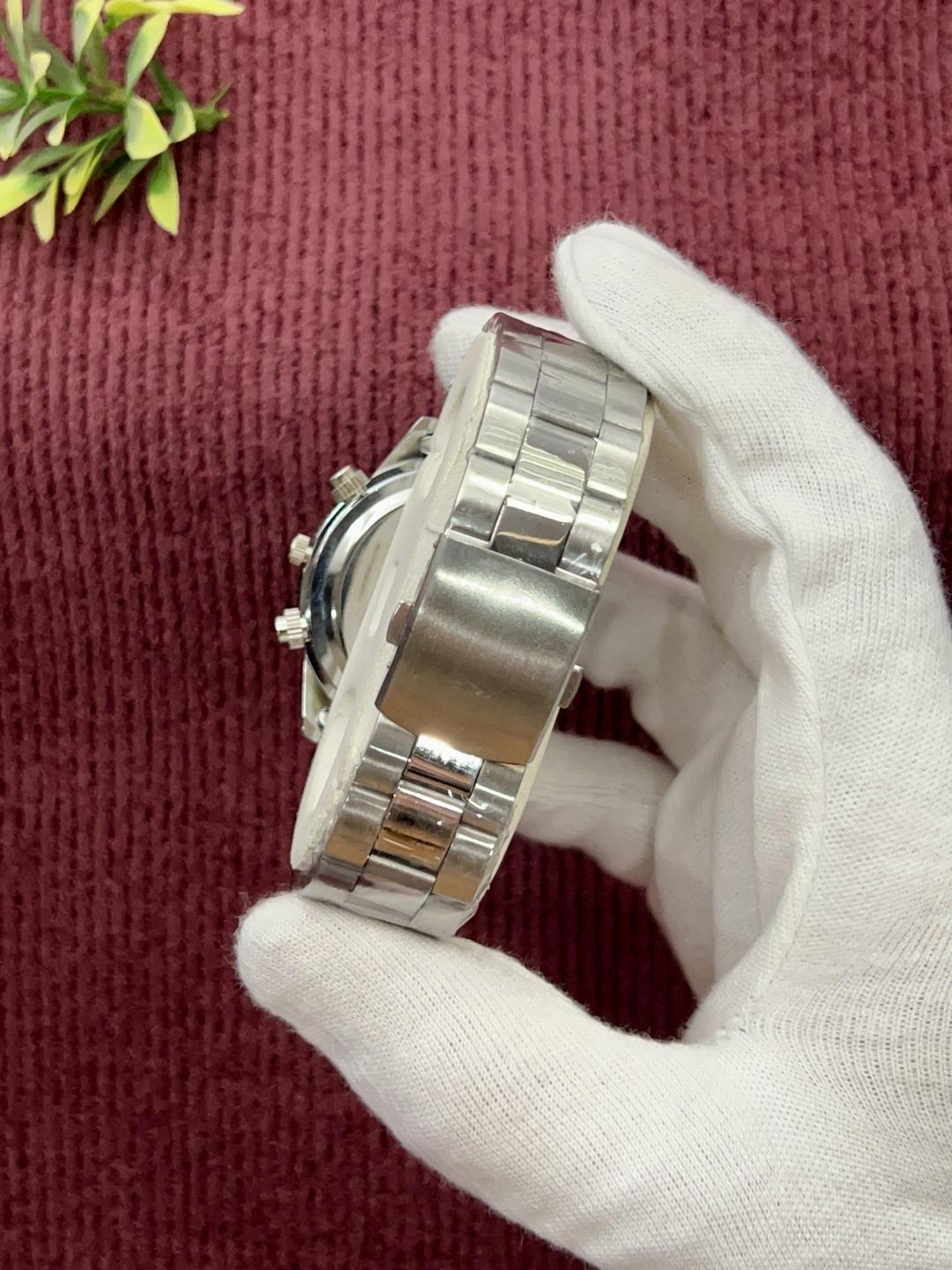 Men’s Chronograph Watch with Stainless Steel Chain – 1 PCS